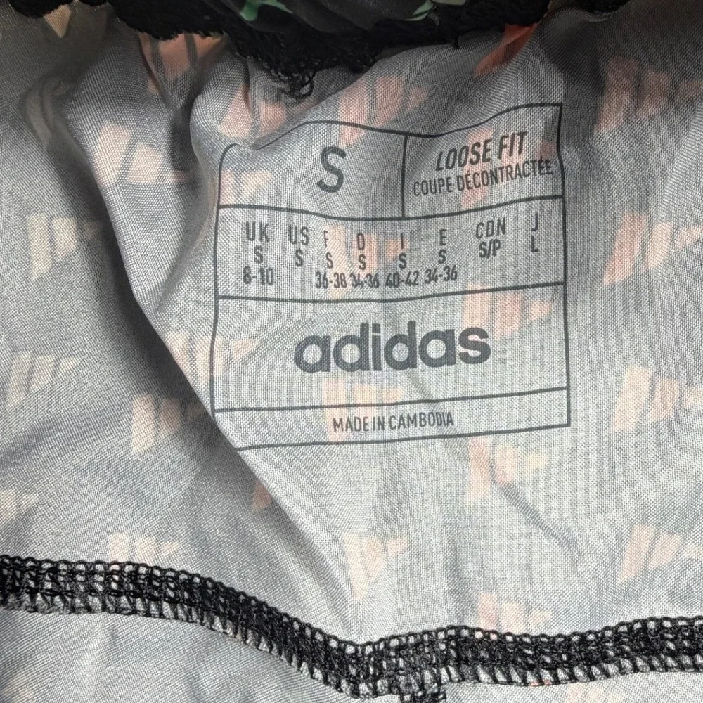 Adidas Aeroready Women Black Geometric Logo Print Running Shorts Small Loose Fit